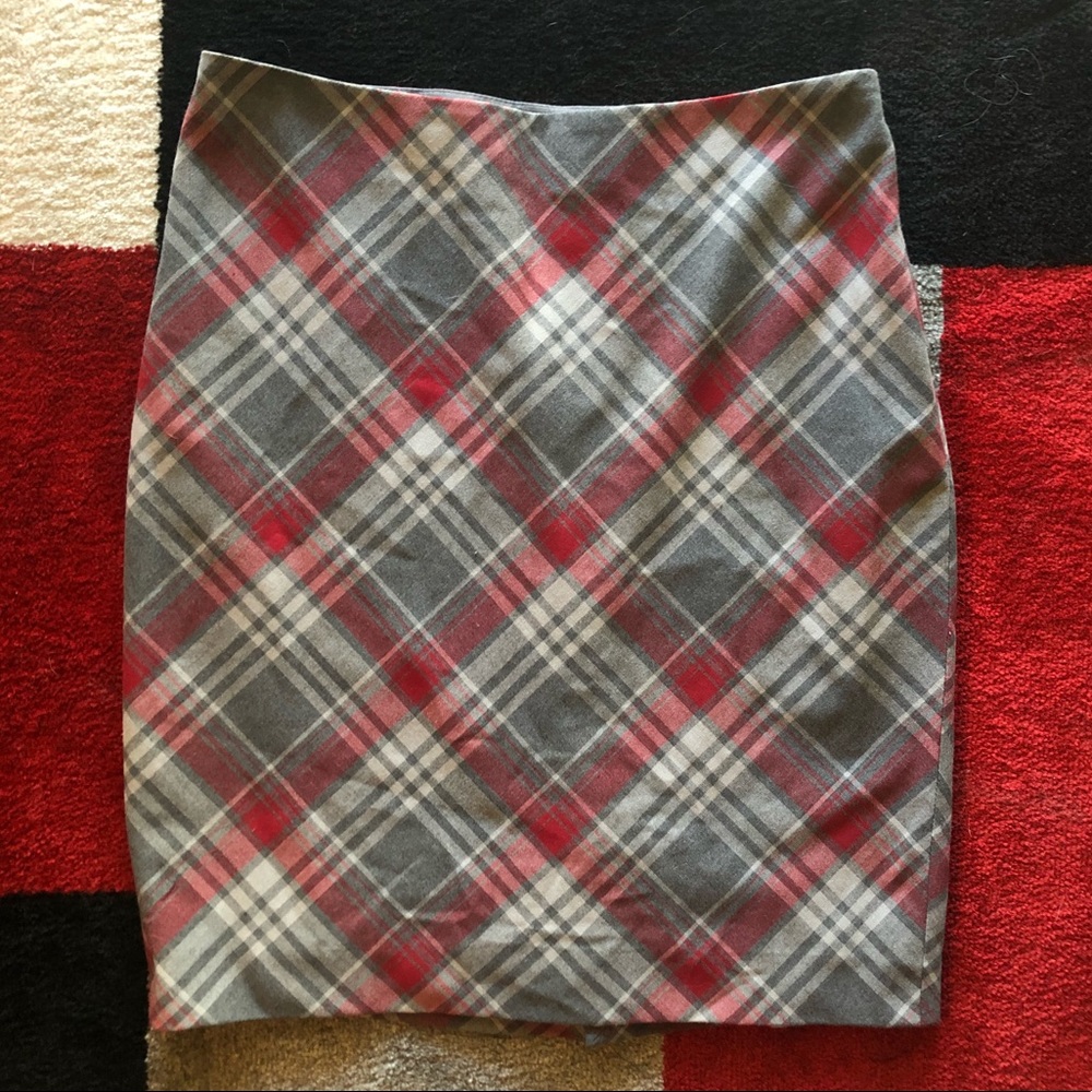 The Limited Red and Gray plaid pencil skirt size 8